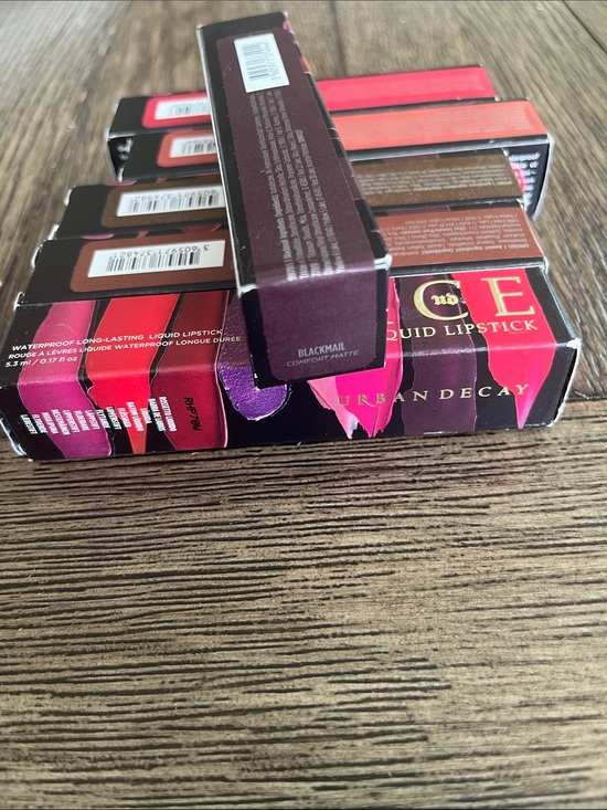 Urban Decay Other - Urban Decay Liquid Matte Lipstick  in Blackmail
